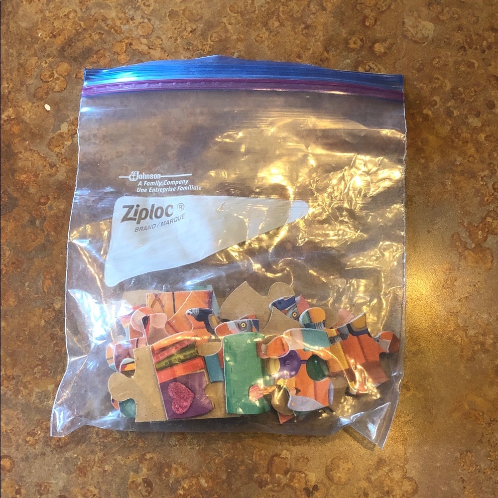 Disney jr doc mcStuffins puzzle (all pieces)